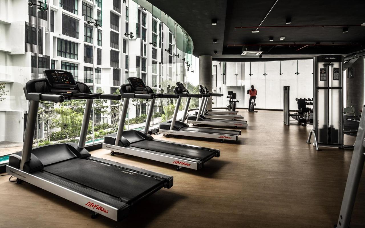 H20 Residence Ara Damansara By Airhost Petaling Jaya Exteriör bild